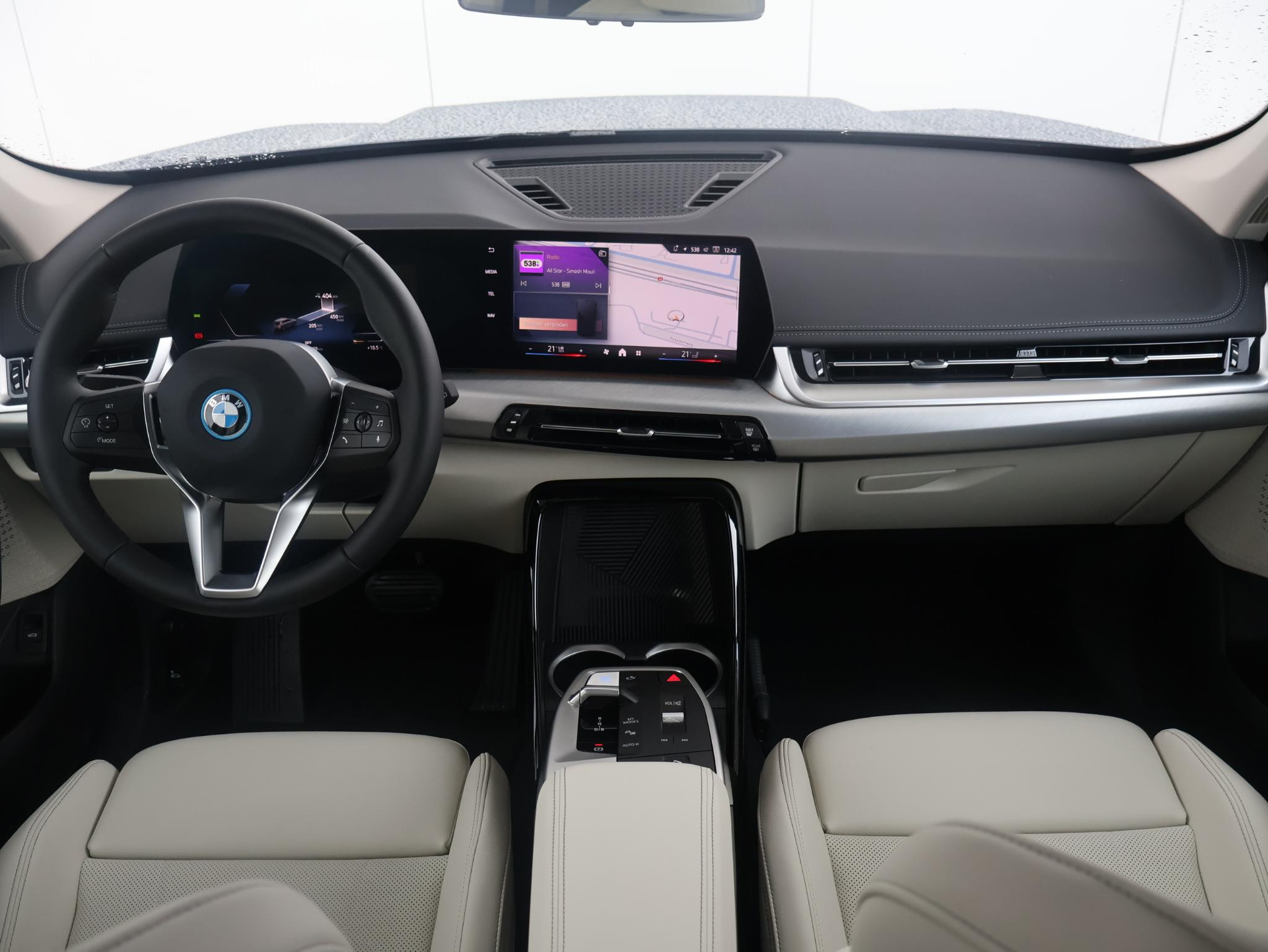 Hoofdafbeelding BMW iX1