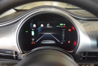 Fiat 500e Fiat 500e 42kWh Comfortpakket/Keyless/Stoelverwarming/camera - afbeelding nr 10