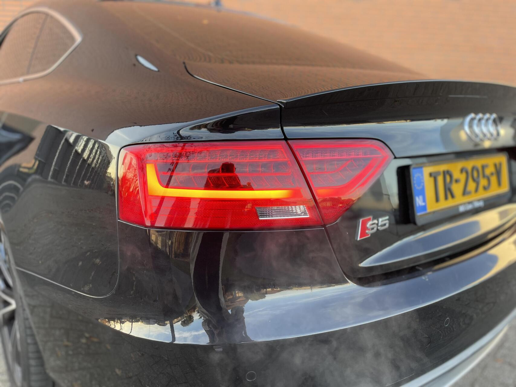 Hoofdafbeelding Audi S5