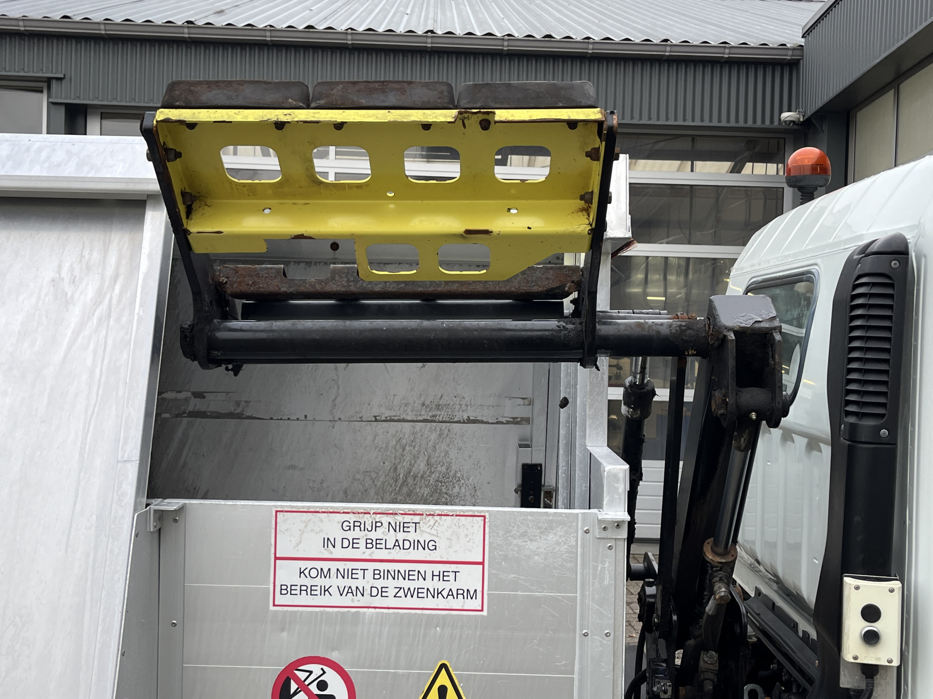 Hoofdafbeelding Mitsubishi Canter