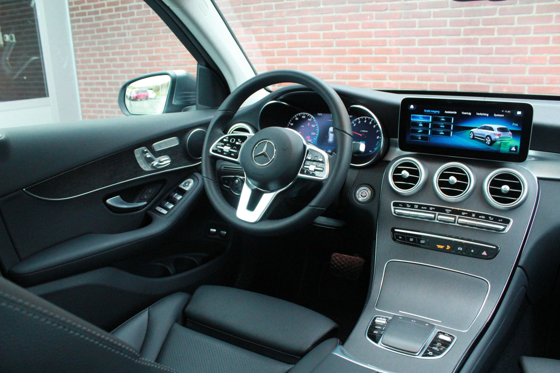 Hoofdafbeelding Mercedes-Benz GLC