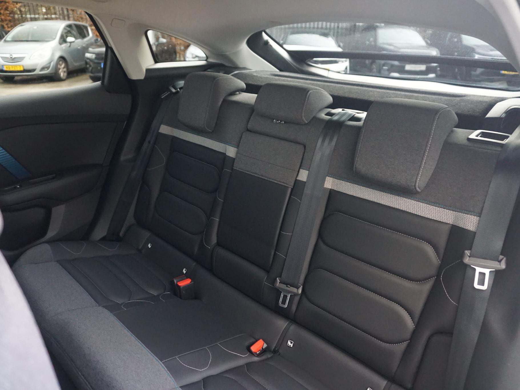 Hoofdafbeelding Citroën ë-C4