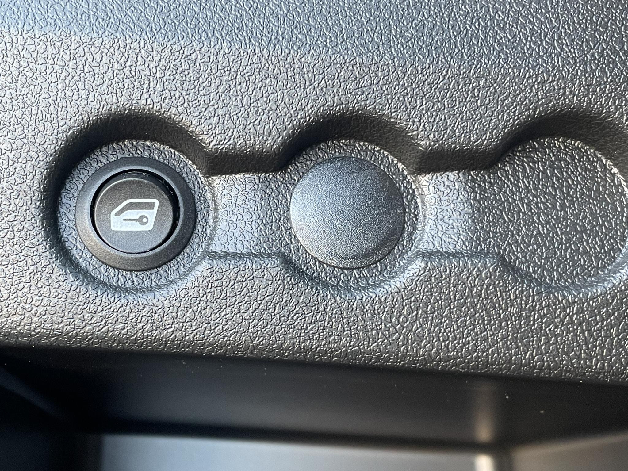 Hoofdafbeelding Axaim Crossover