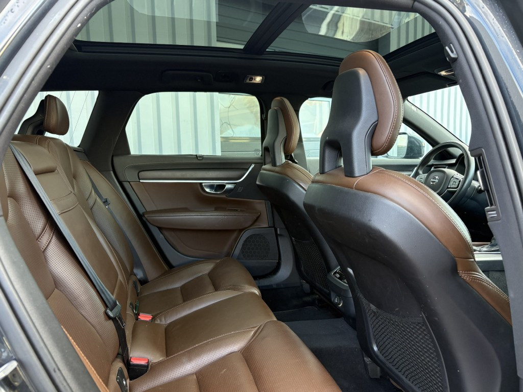 Hoofdafbeelding Volvo V90