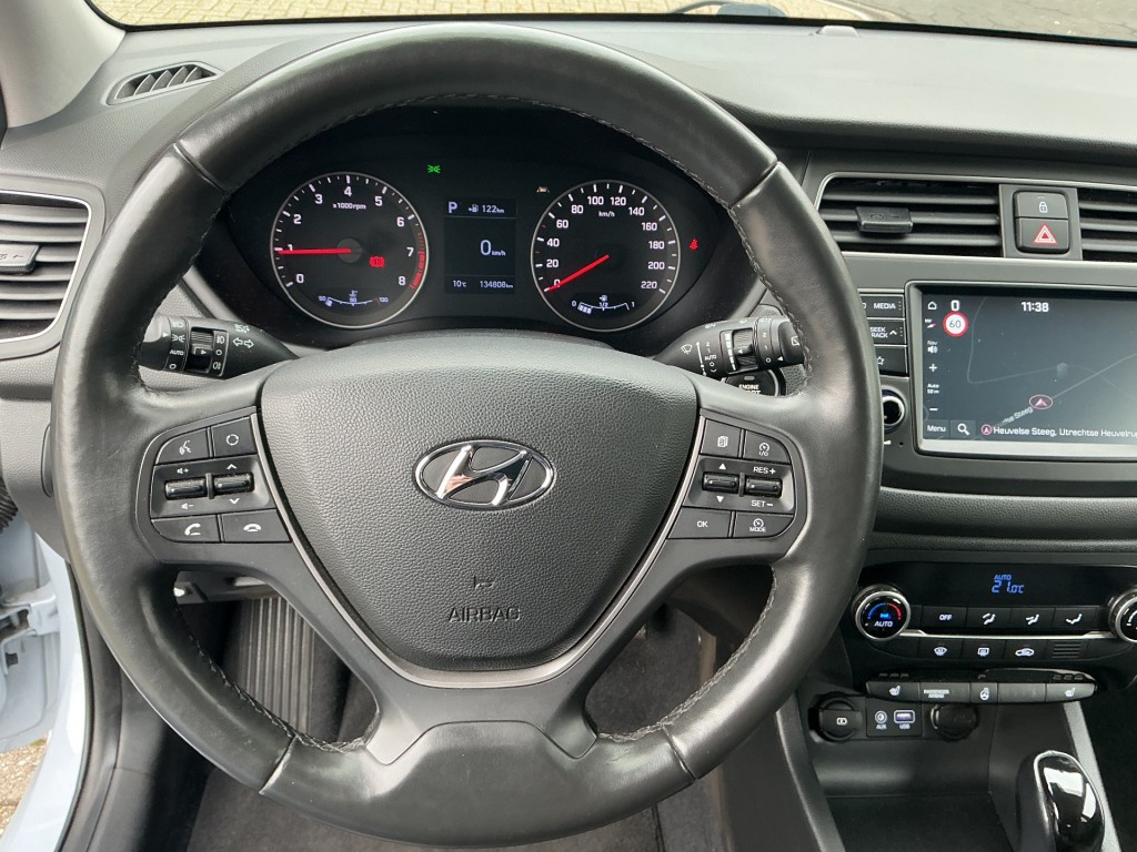 Hoofdafbeelding Hyundai i20