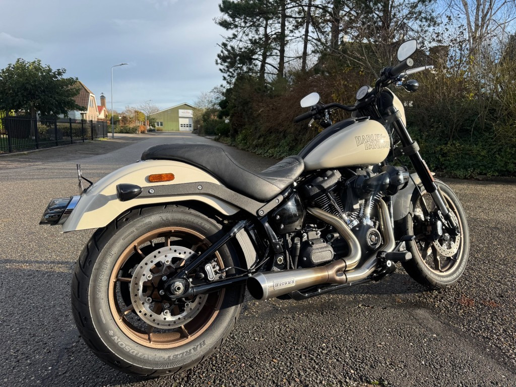 Hoofdafbeelding Harley-Davidson Low Rider