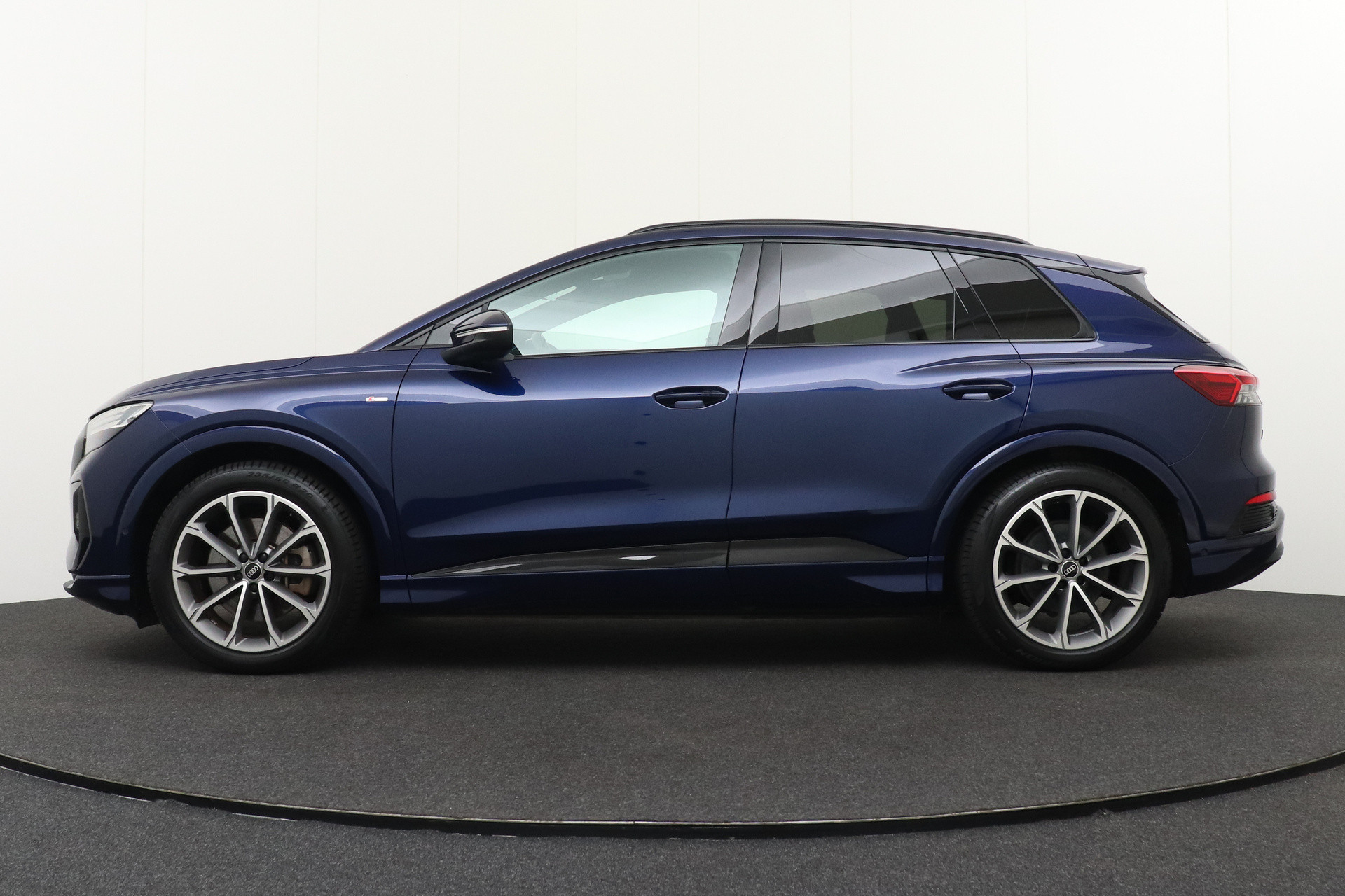 Hoofdafbeelding Audi Q4 e-tron