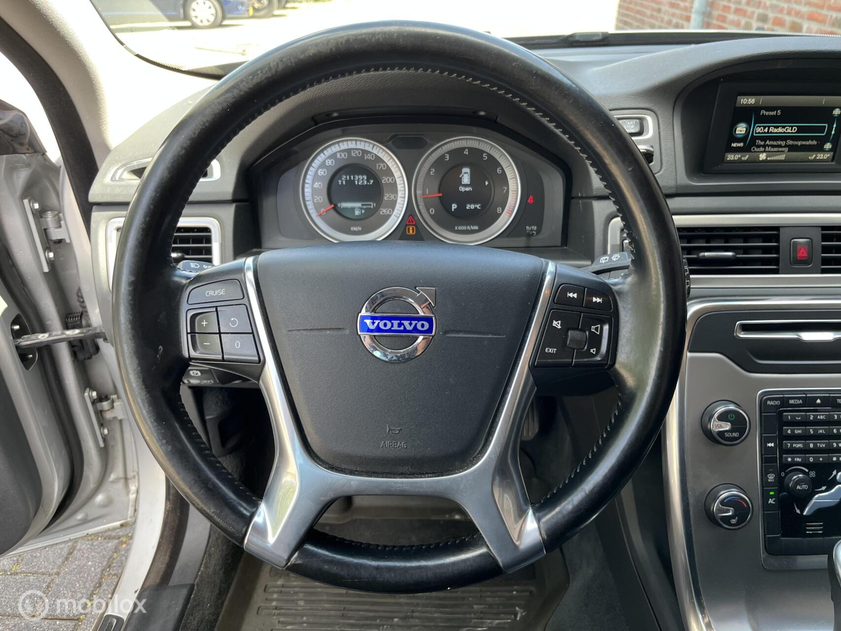 Hoofdafbeelding Volvo V70