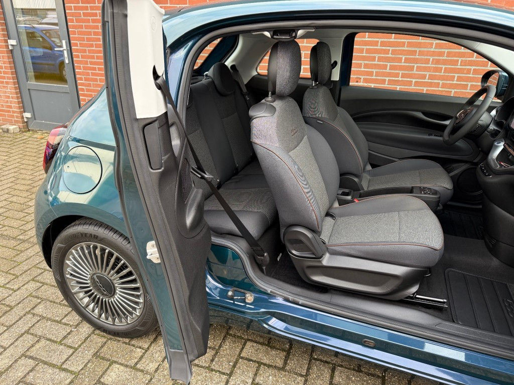 Hoofdafbeelding Fiat 500e