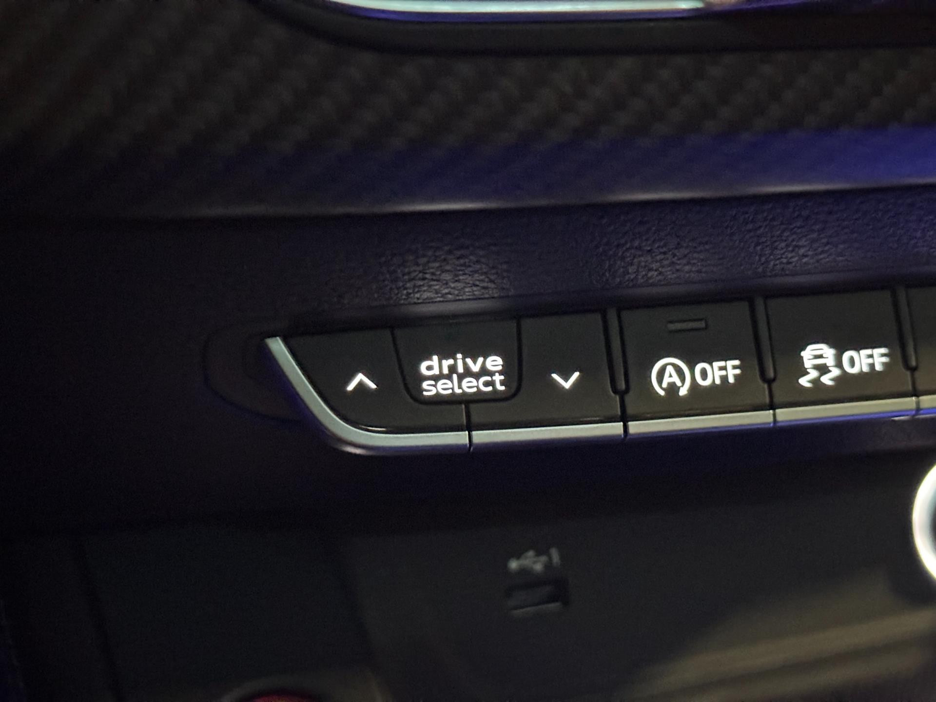 Hoofdafbeelding Audi S4