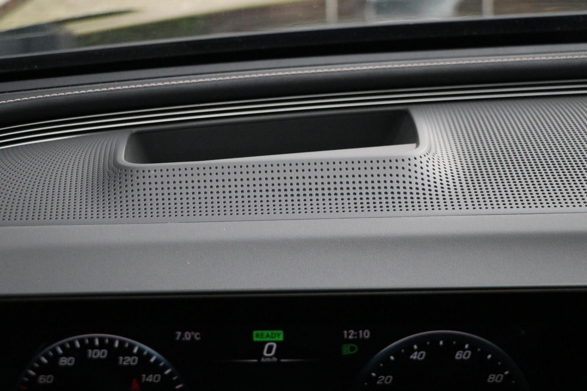 Hoofdafbeelding Mercedes-Benz EQC