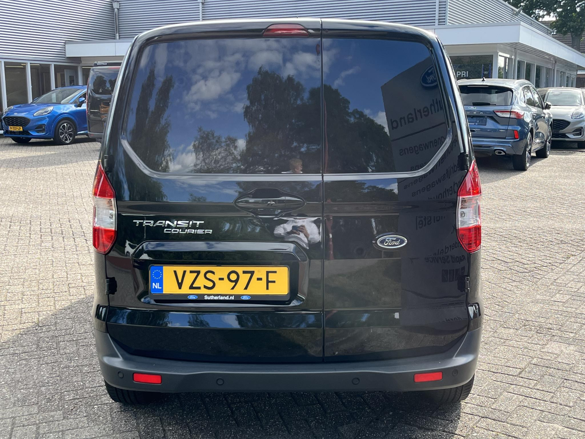 Hoofdafbeelding Ford Transit Courier