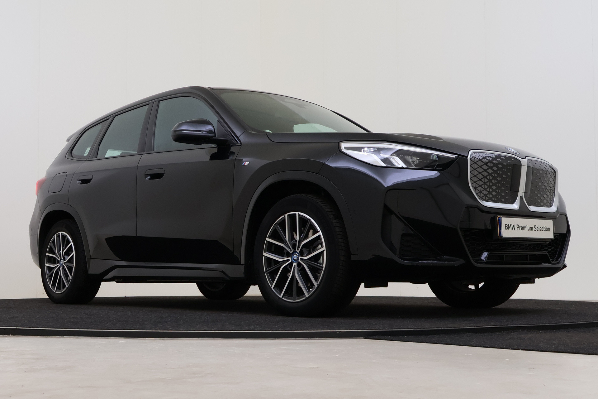 Hoofdafbeelding BMW iX1