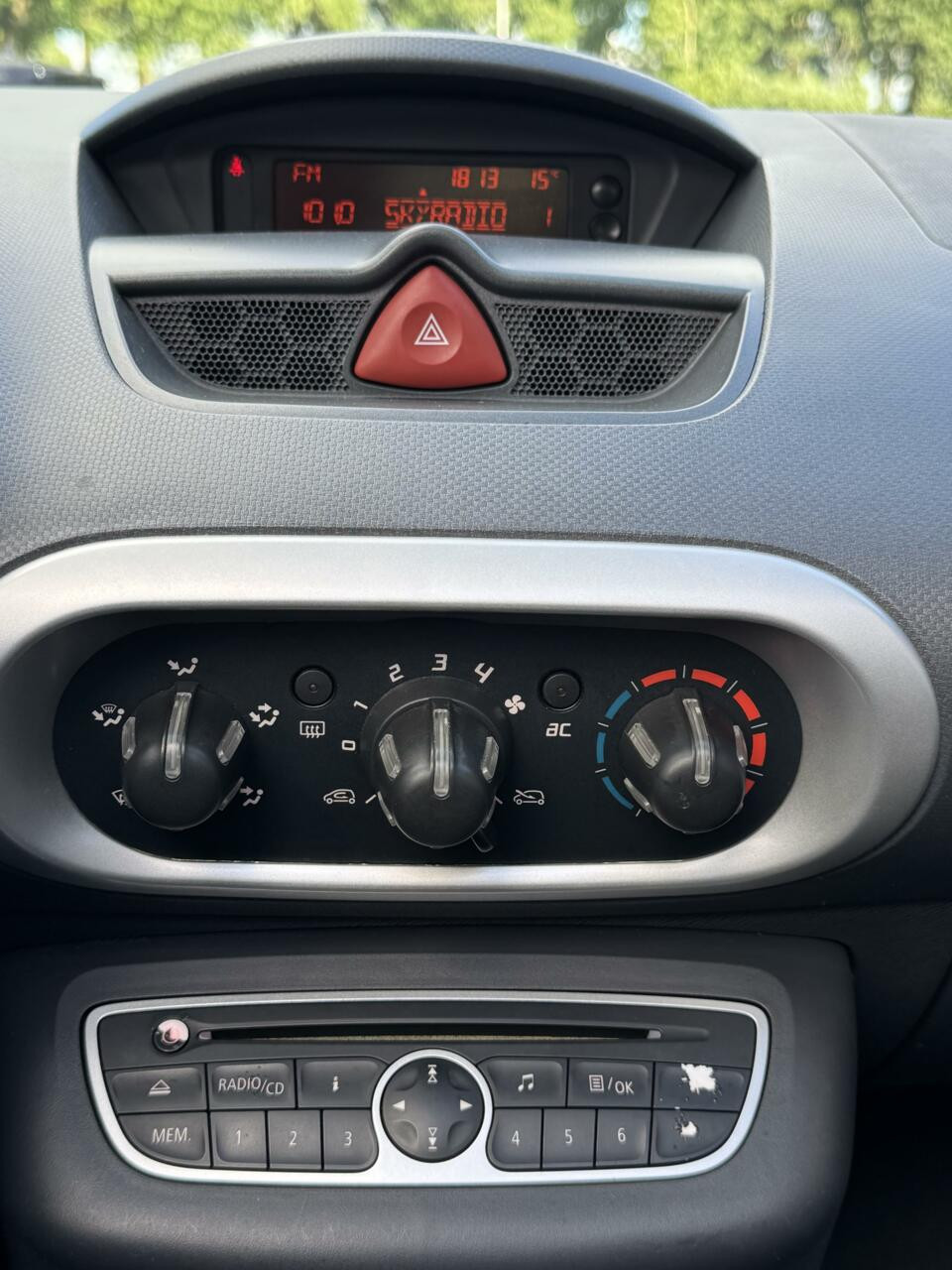 Hoofdafbeelding Renault Wind