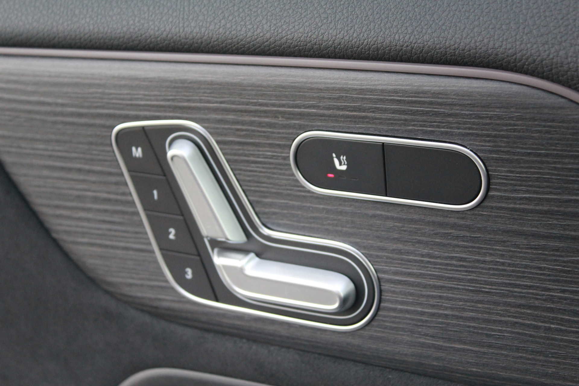 Hoofdafbeelding Mercedes-Benz EQA