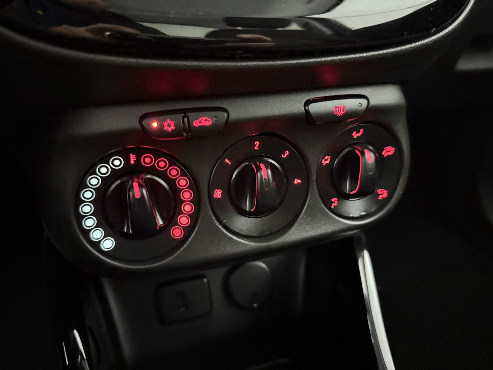 Hoofdafbeelding Opel ADAM