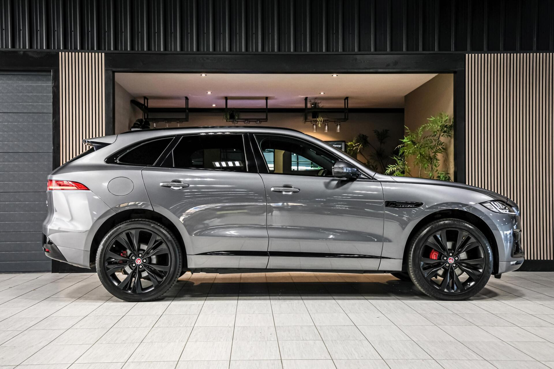 Hoofdafbeelding Jaguar F-PACE