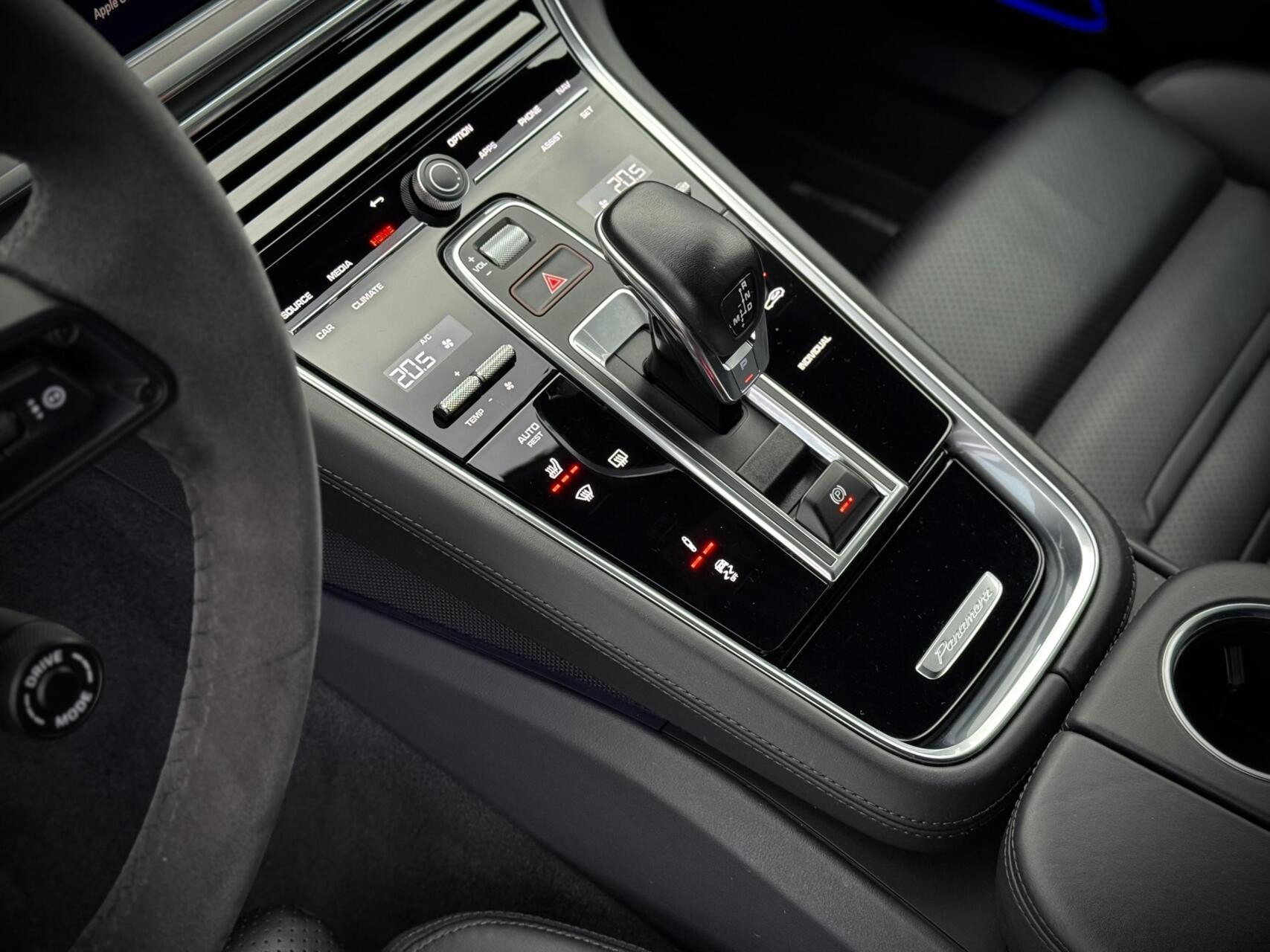 Hoofdafbeelding Porsche Panamera