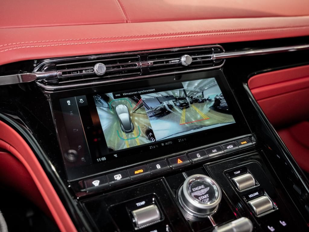 Aston Martin-DB12-image-9