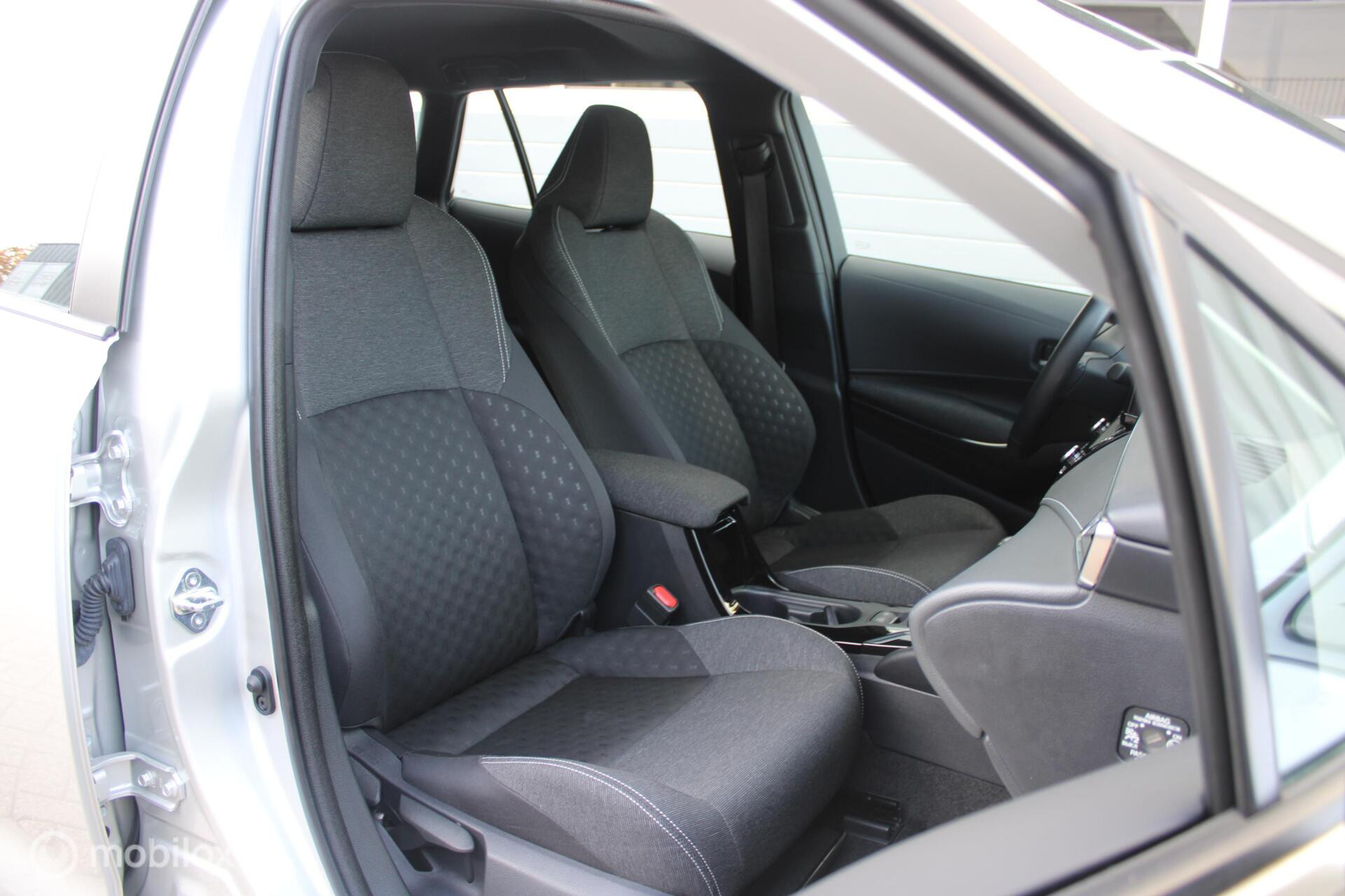 Hoofdafbeelding Toyota Corolla Touring Sports