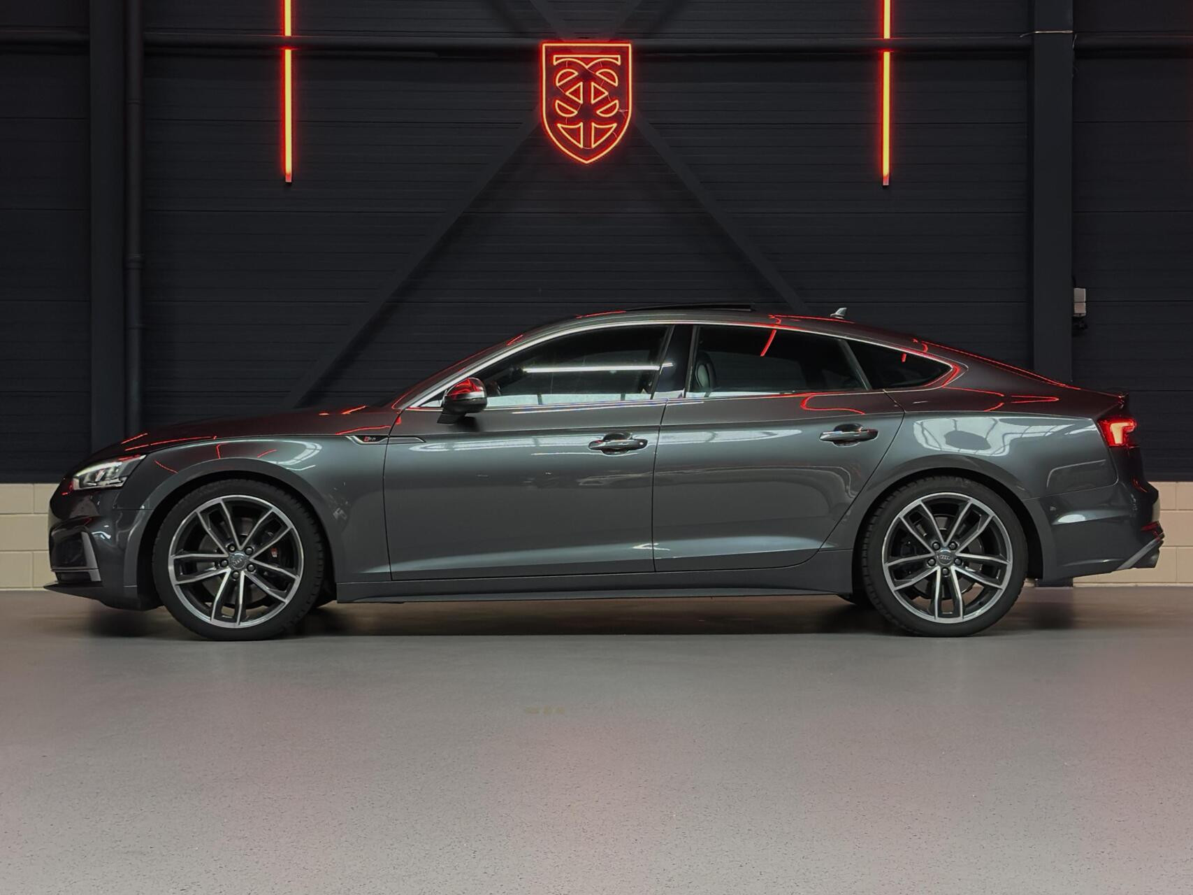 Hoofdafbeelding Audi S5