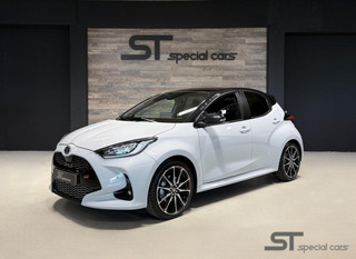 Toyota Yaris 1.5 Hybrid GR Sport|Full option