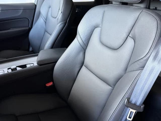 Volvo XC60 Volvo XC60 2.0 T6 350PK PHEV AWD PLUS DARK LONG RANGE PANO HARMAN-KARDON 360CAM ELEK.KLEP STUUR/STOEL VERW. Plug in Hybrid - afbeelding nr 21