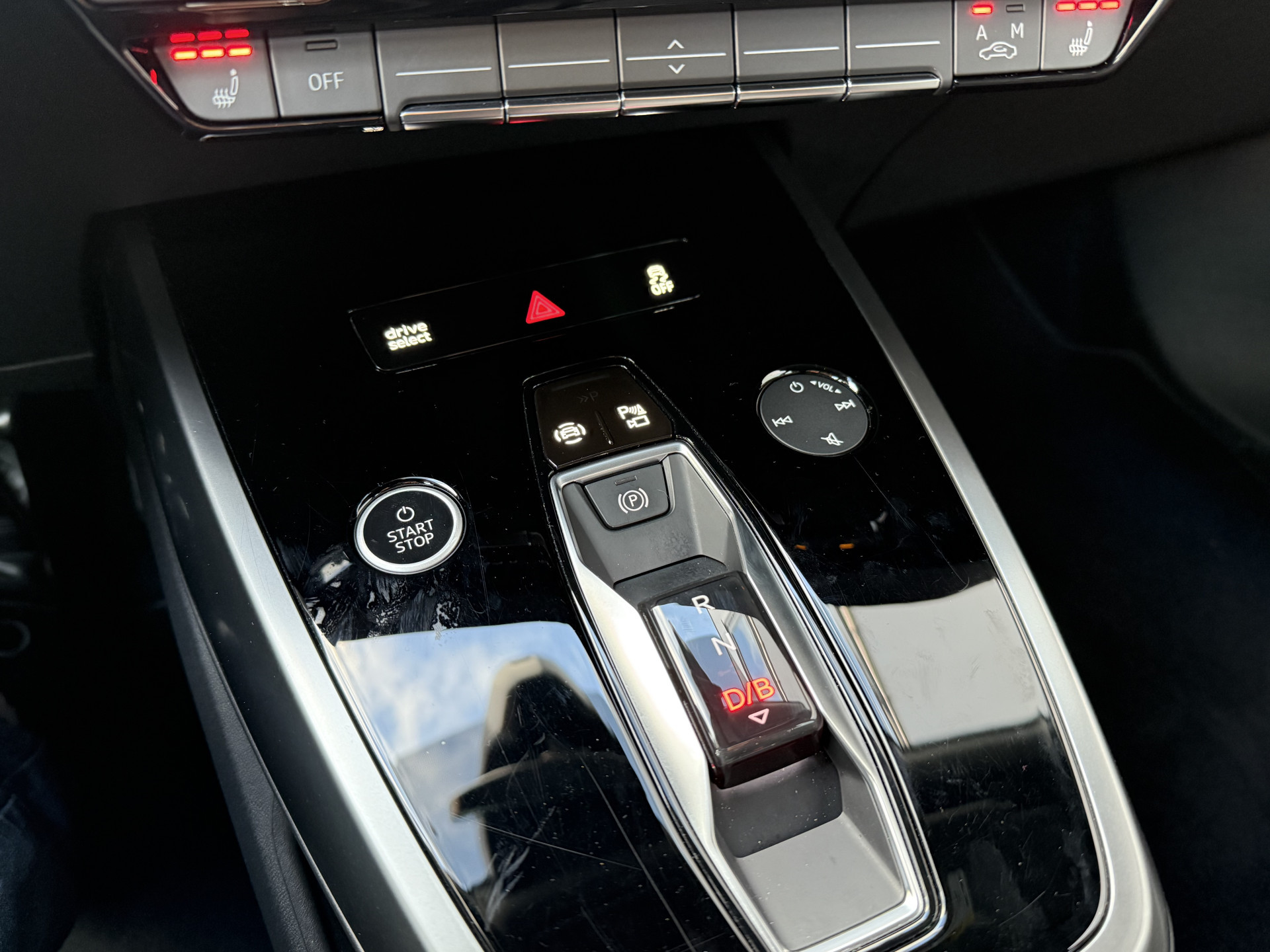 Hoofdafbeelding Audi Q4 e-tron