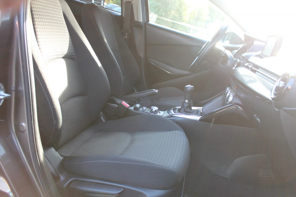 Hoofdafbeelding Mazda 2