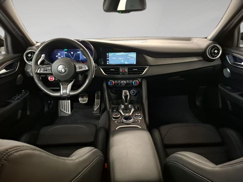 Alfa Romeo-Giulia-image-4