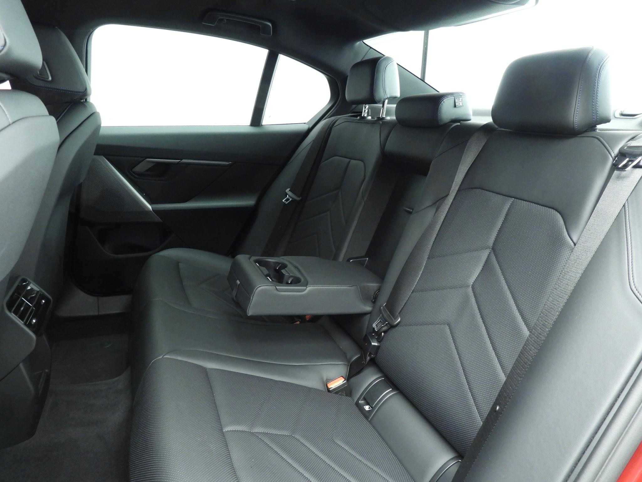 Hoofdafbeelding BMW i5