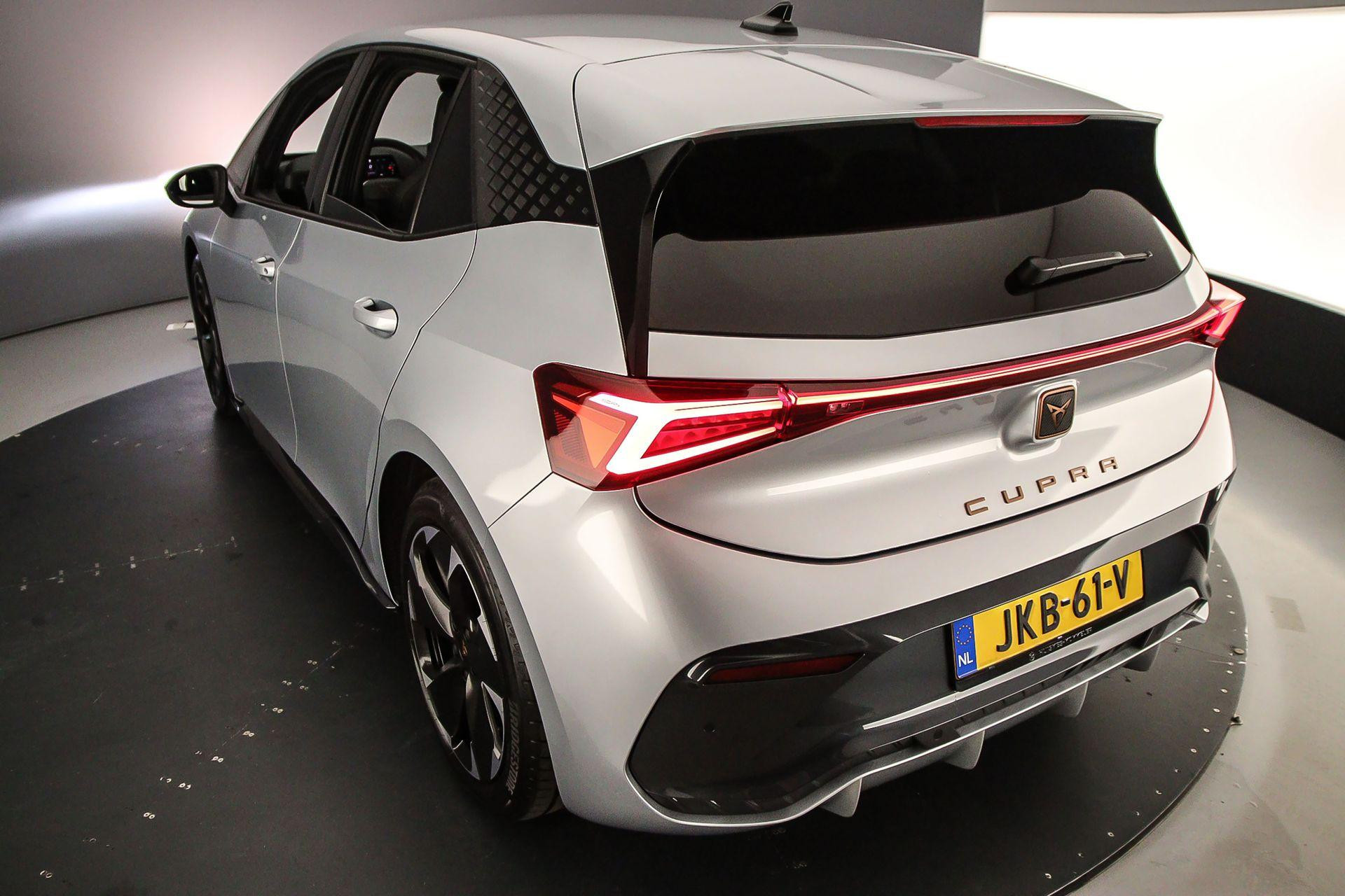 Hoofdafbeelding CUPRA Born