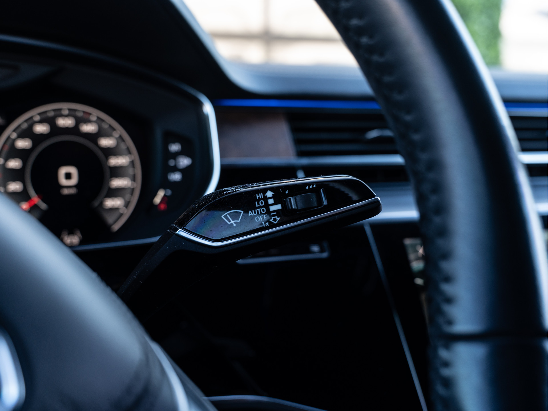 Hoofdafbeelding Audi A8