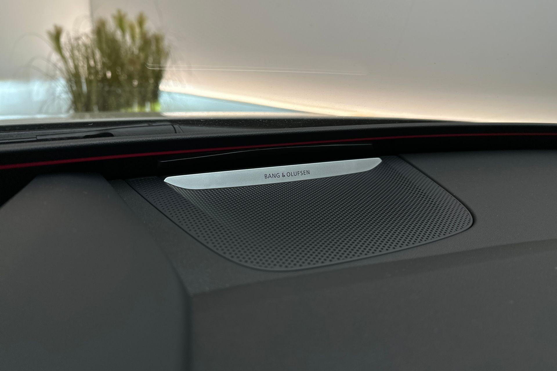 Hoofdafbeelding Audi S6 Avant e-tron