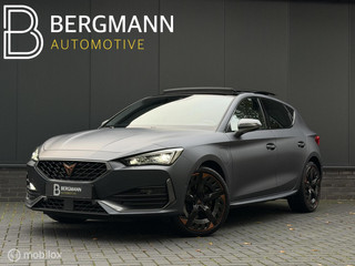 Hoofdafbeelding CUPRA Leon CUPRA Leon 1.4 e-Hybrid VZ Performance|Mat|Pano|cupraknop|VOL