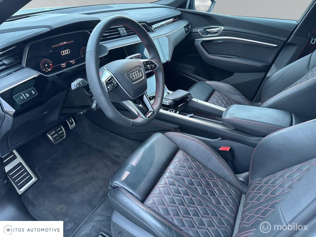 Hoofdafbeelding Audi Q8 e-tron