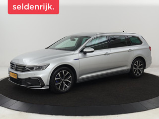 Hoofdafbeelding Volkswagen Passat Volkswagen Passat 1.4 TSI PHEV GTE | Head-Up | Stoelverwarming |  Trekhaak | Leder/Alcantara | Camera | Massage | Virtual Cockpit | Adaptive cruise | Matrix LED | Carplay | Side Assist | Navigatie | Plug In