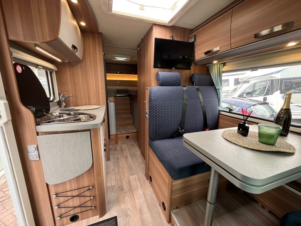 Hoofdafbeelding Weinsberg Caracompact R57 Airco Cruise