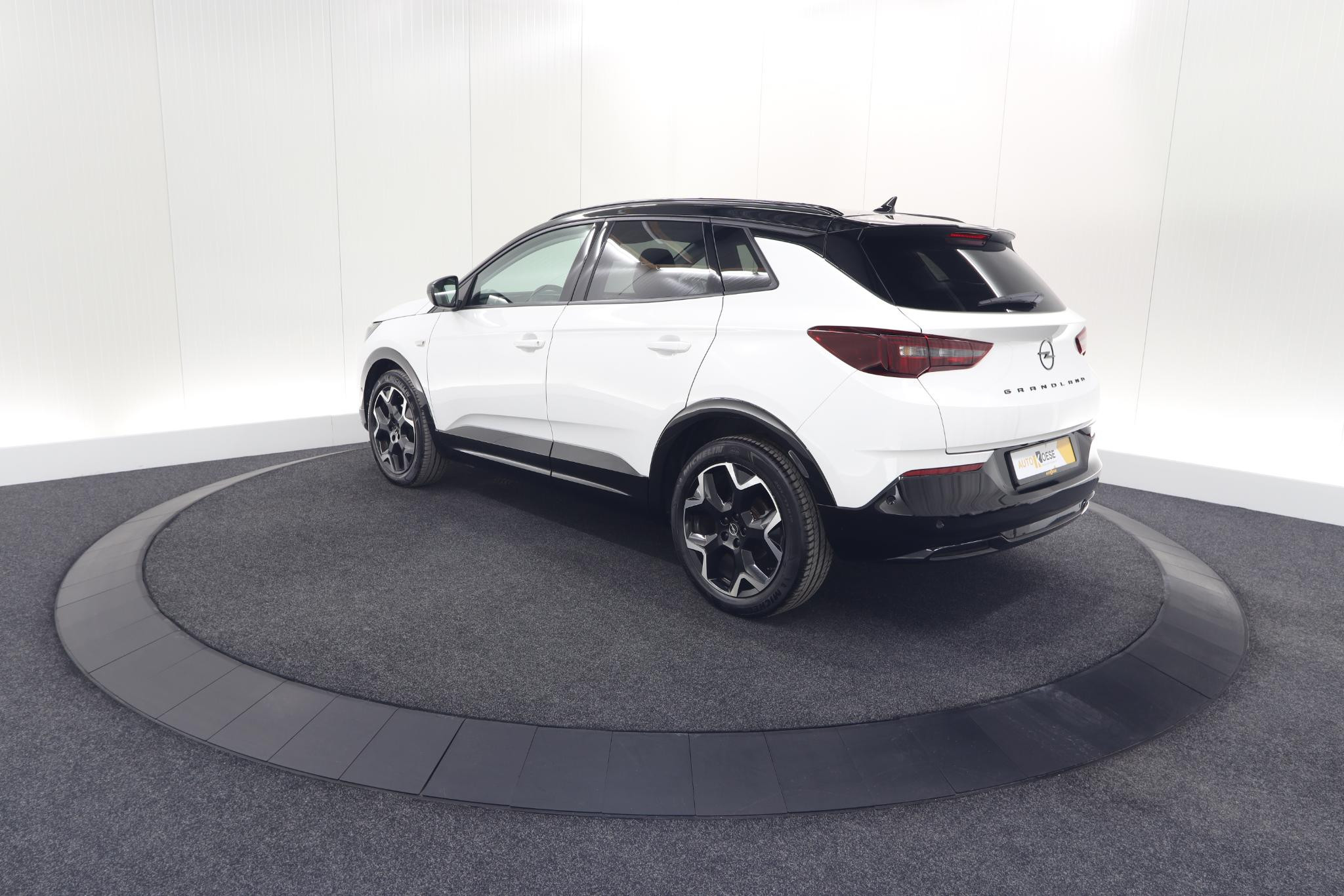 Hoofdafbeelding Opel Grandland