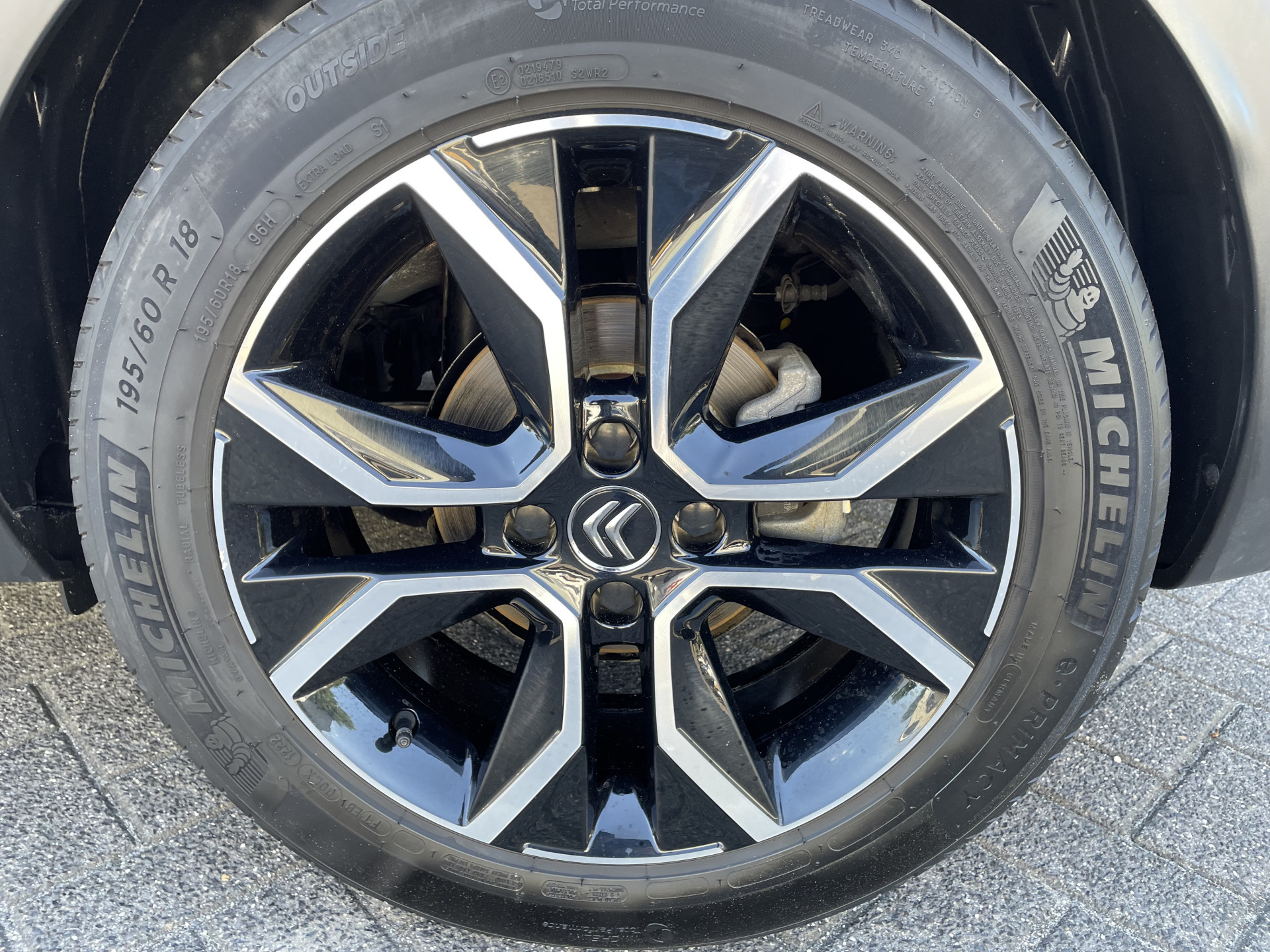 Hoofdafbeelding Citroën ë-C4