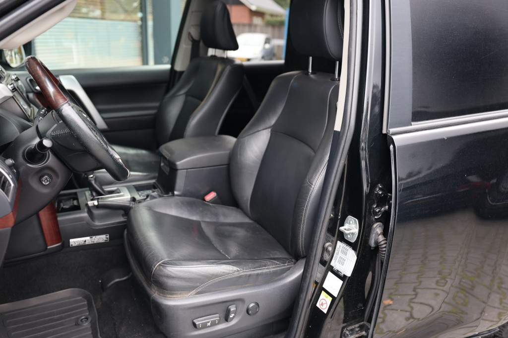 Hoofdafbeelding Toyota Land Cruiser