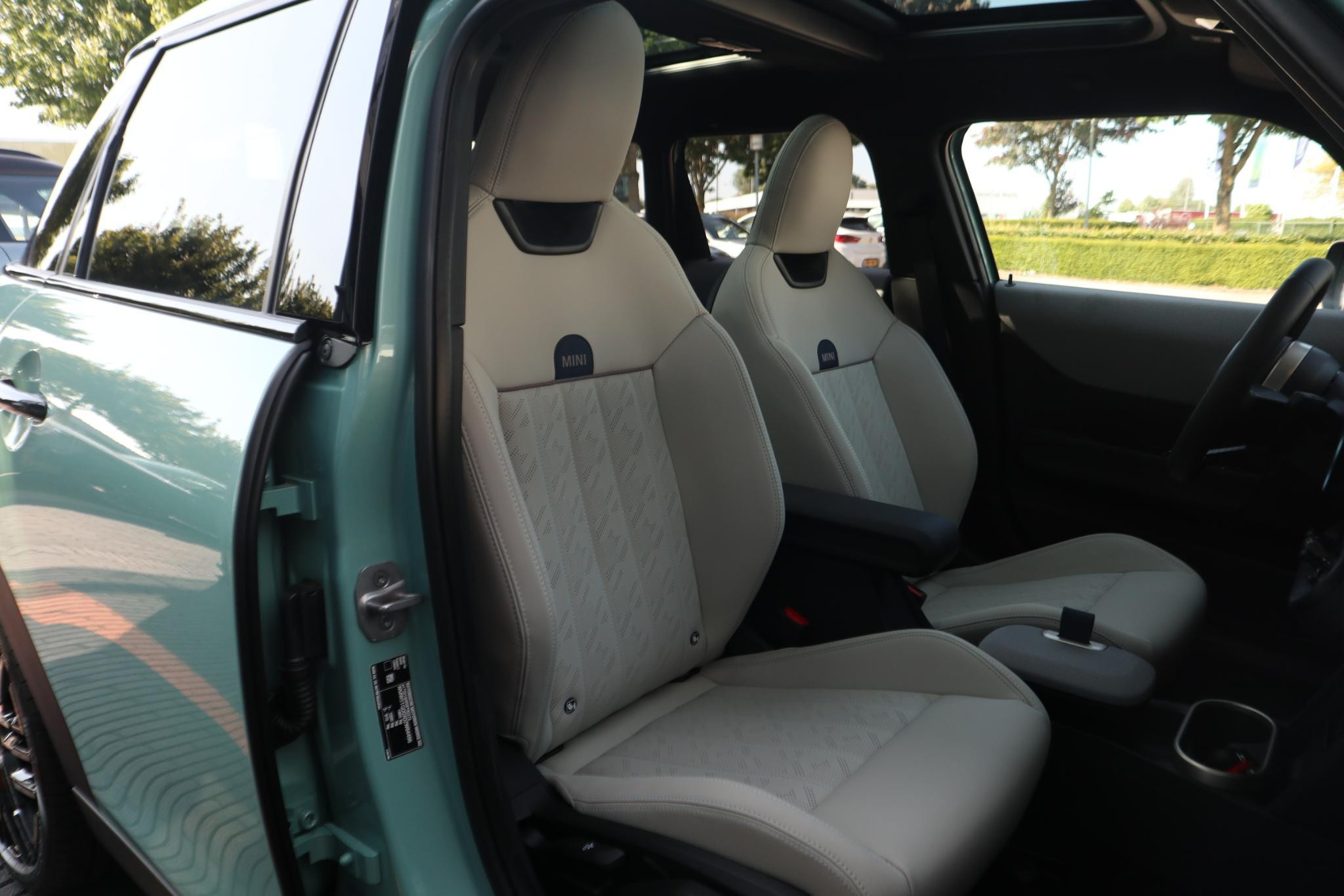 Hoofdafbeelding MINI 5-deurs