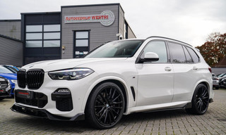 BMW X5 XDrive40i High Executive | HuD | Panorama | Luxe Leder | Camera | BMW LED | Sfeerverlichting | Stoelverwarming | Smart Key