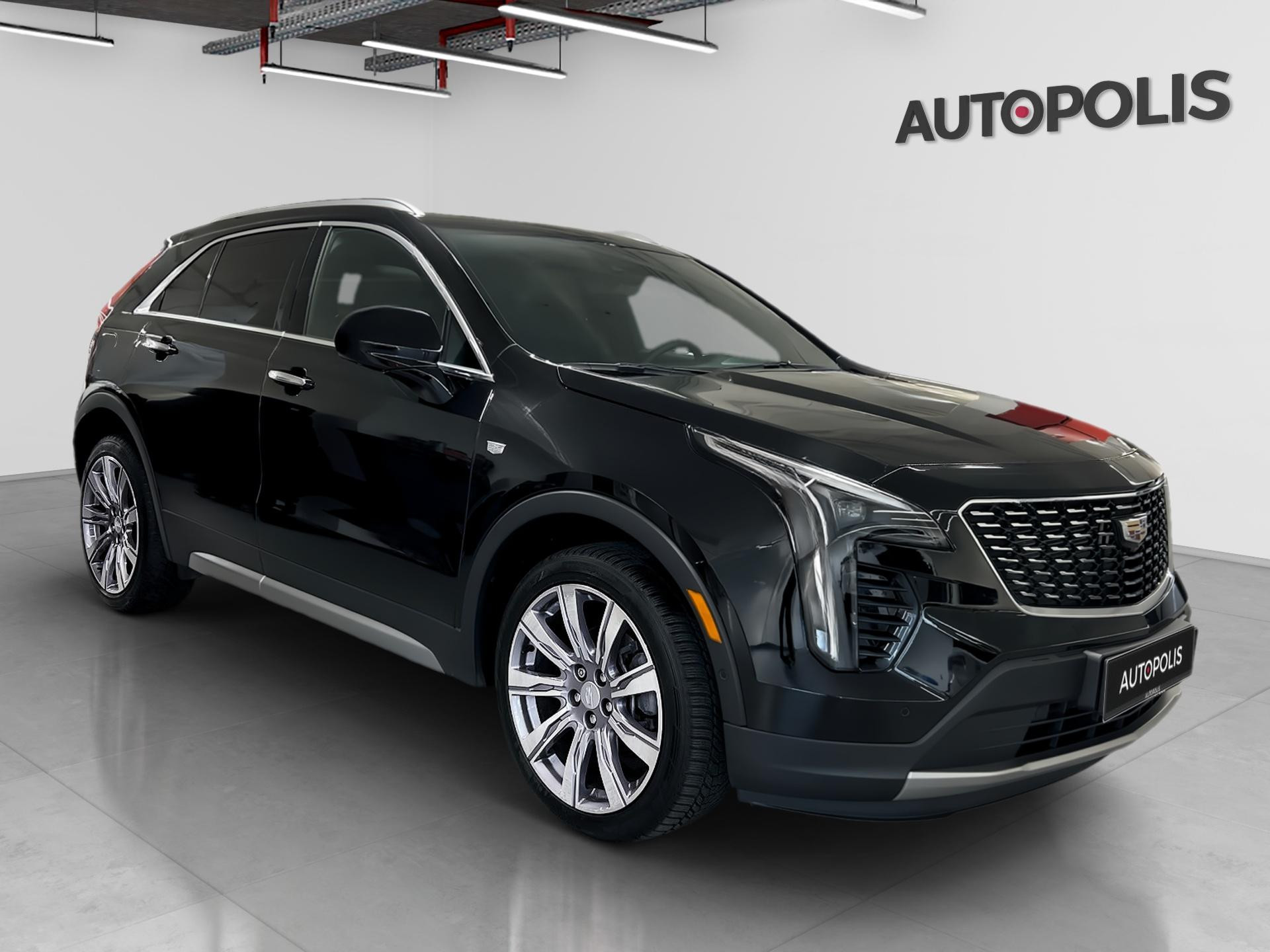 Cadillac-XT4-image-17
