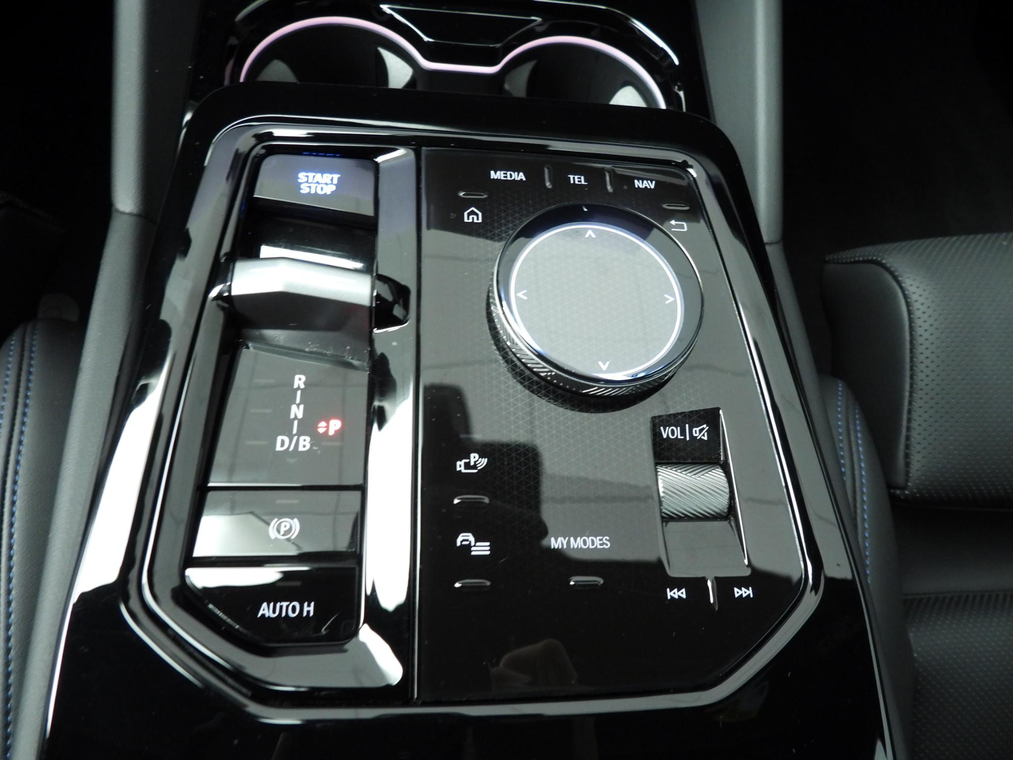 Hoofdafbeelding BMW i5