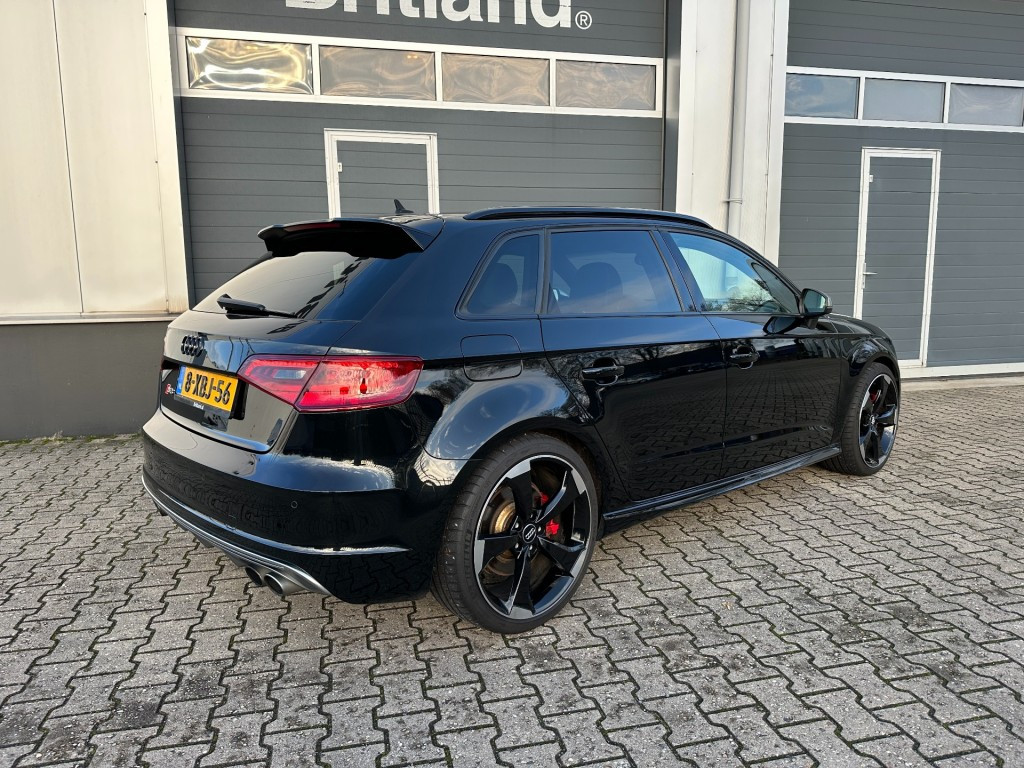 Hoofdafbeelding Audi S3