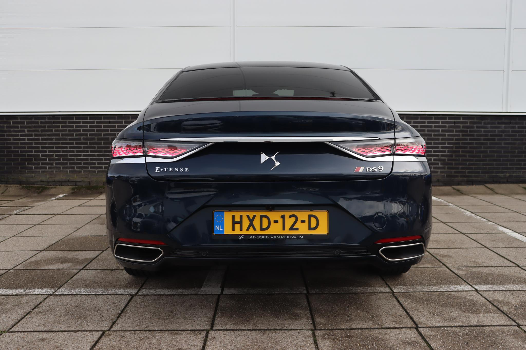 Hoofdafbeelding DS DS 9