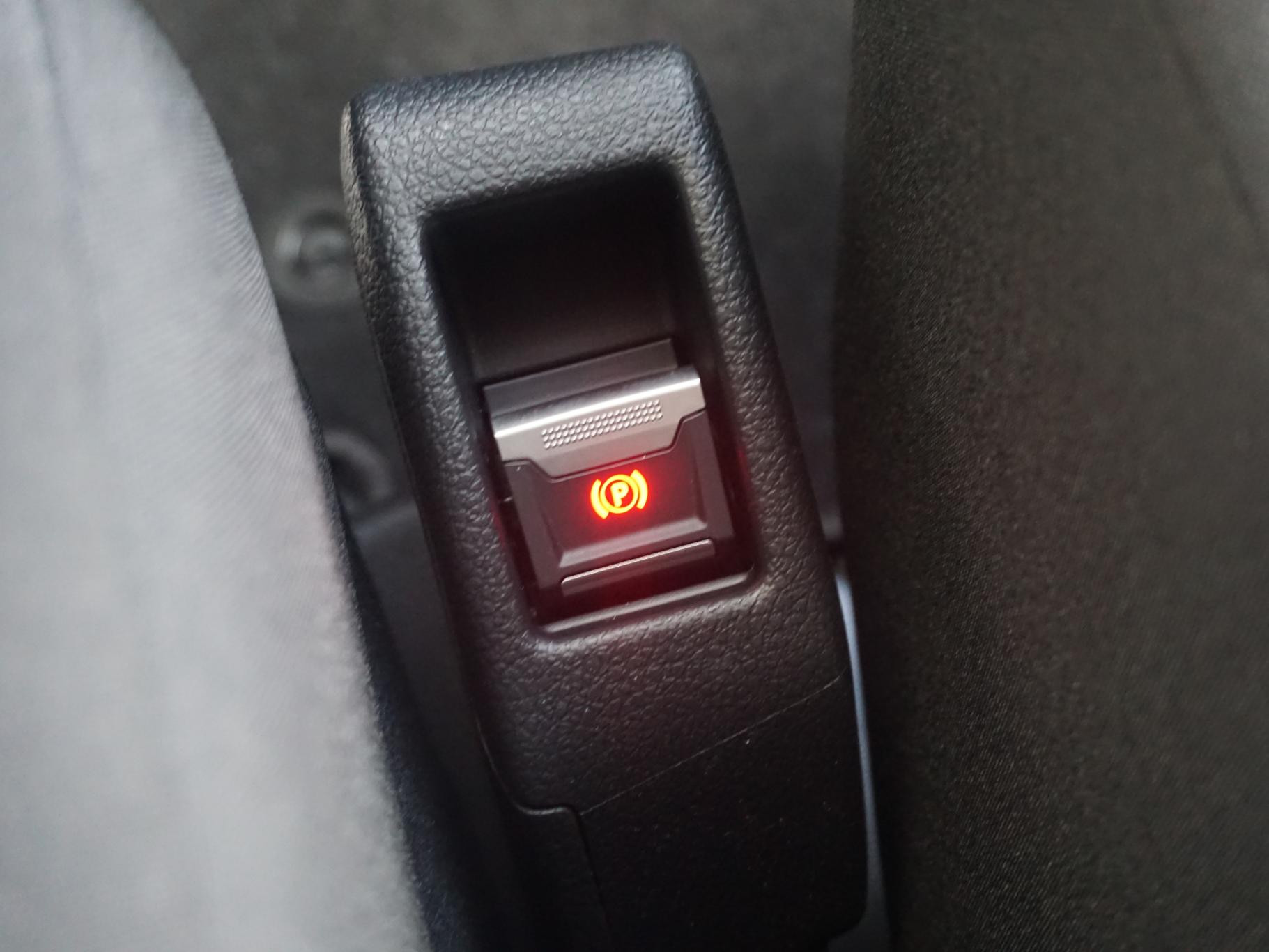 Hoofdafbeelding Peugeot e-Expert