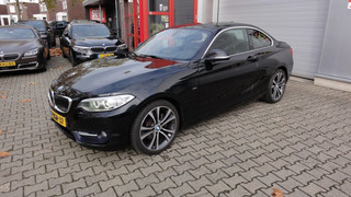 BMW 2 Serie 220i High Executive.