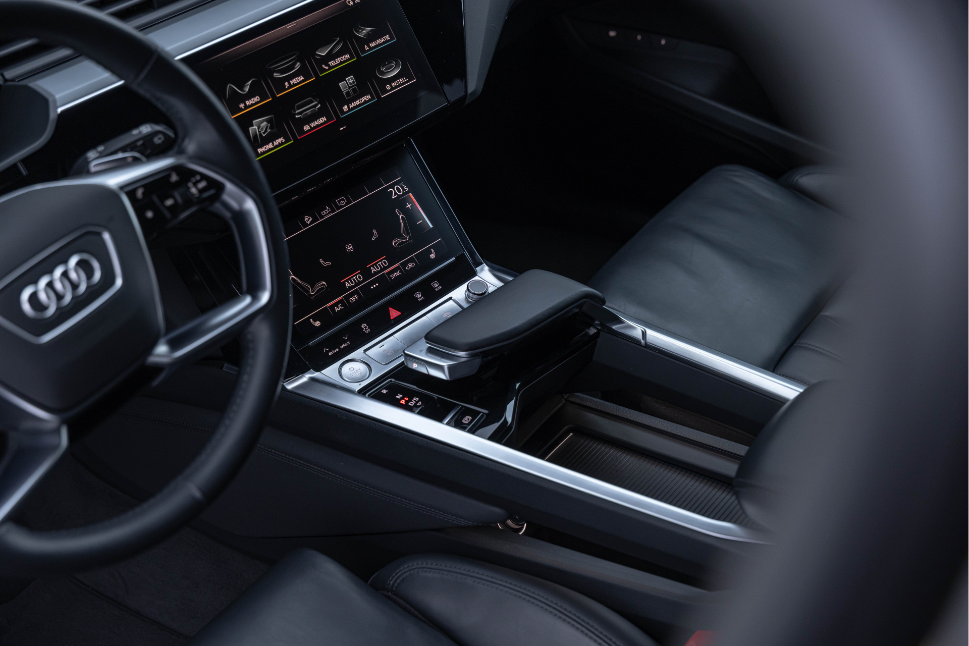 Hoofdafbeelding Audi e-tron
